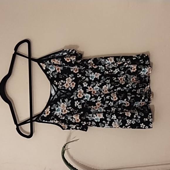 Purple snow Rayon women's dark floral women's spaghetti strap top size Medium - Picture 2 of 7